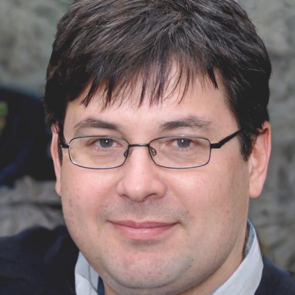 Alex Thompson, Lead Mobile Testing Specialist at Talentrixa Path
